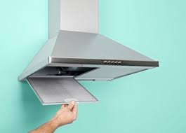Exhaust fan merupakan jenis kipas angin yang memiliki fungsi membantu sirkulasi udara dalam ruangan agar tetap bersih dan segar. Cara Pasang Exhaust Fan Kamar Mandi Model Rumah Minimalis 2020