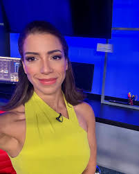 Taking a break from my news and 🌤️ weather responsibilities for a couple  of days to fulfill what I call “queenly duties! 👑 ✨😊 Get ready for this  fantastic forecast with 80s