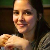 Irina e una din studentele care bloggerește din liceu în joacă irina bărăgoi: Irina Guimaraes Irinaguimares Perfil Pinterest
