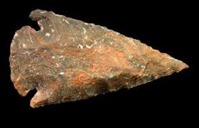 Native american artifacts offer a glimpse at the long and fascinating history of the people indigenous to the continent. Native American Artifacts Identification And Appraisal Tips Lovetoknow