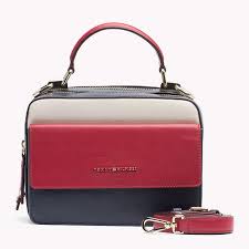 Leather Fine Textured Tommy Hilfiger Leather Trunk Bag Tommy Hilfiger Tommy Hilfiger Bags Accessorize Bags
