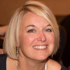 Stephanie Spence's Instagram, Twitter & Facebook