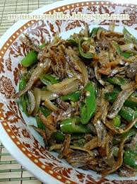 Rasanya yang gurih dan lezat sangat cocok dinikmati dengan nasi hangat. Resepi Ikan Bilis Goreng Cili Padi