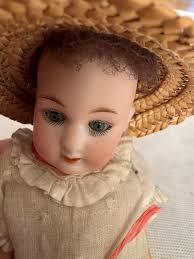 Biskuit-Porzellankopf-Puppe, Globe Baby C. Carl Hartmann