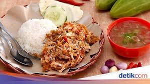 Selain menu ayam geprek, geprek bensu juga menyediakan jenis minuman yang diproduksi sendiri. Penggemar Ayam Geprek Ini 5 Ayam Geprek Ekstra Pedas Mampus