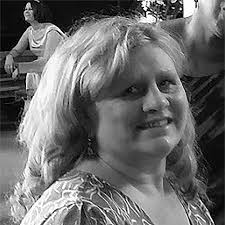 Toni Fellows's Instagram, Twitter & Facebook