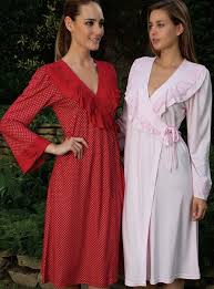 Bone Sabahlik 3727 Bone Sabahlik Modelleri 2014 15 Sonbahar Kis Koleksiyonu Http Www Pijama Com Tr Sabahlik Bone Moda Stilleri Elbise Modelleri Sabahlik