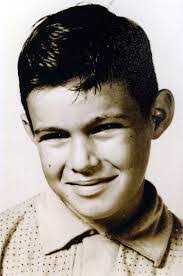 Ryan Perrin's Instagram, Twitter & Facebook