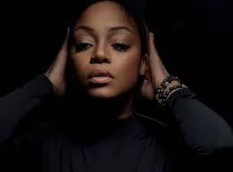 rnbjunkieofficial.com: LaTavia Roberson (formerly of Destiny's Child)  Announces Upcoming Documentary "The Reintroduction"