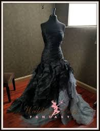 Maybe you would like to learn more about one of these? Schwarz Und Grau Hochzeitskleid Schwarz Und Grau Hochzeits Etsy