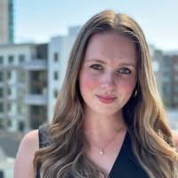 2200+ "Fráter" profiles