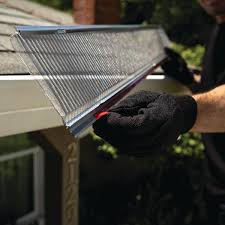 Gutter guards should prevent leaves and other debris from blocking up your drainage system. Gutter Guard By Gutterglove 4 Ft L X 5 In W Stainless Steel Micro Mesh Gutter Guard 20 Pack Thd80 The Home Depot