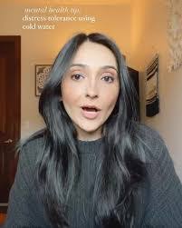 Hannah Grossman's Instagram, Twitter & Facebook