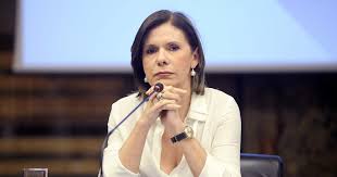 Per Bianca Berlinguer a Mediaset compenso "intorno alle 600 mila euro, il doppio di ciò che intascava in Rai" - Il Fatto Quotidiano