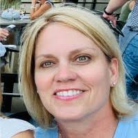 600+ "Amber Rosé" profiles