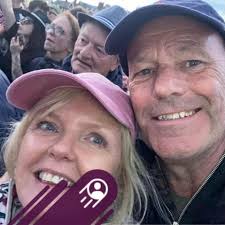 Happy one year anniversary to my amazing beautiful wife! How has that been  a year ❤️ love you xxx