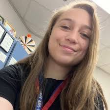 Erin Burchfield's Instagram, Twitter & Facebook