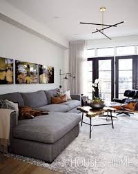 52 Minimalist Interior Design Ideas For Men S First Apartment Roundecor Condo Living Room Mens Apartment Decor Living Room Grey