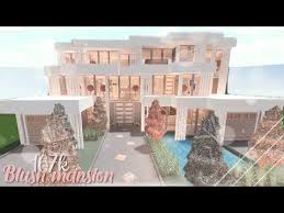 If you're new to bloxburg, and strapped for cash, this house another mansion that takes detailing to the extreme. Bloxburg Blush Mansion Ocean Wxves Youtube Unique House Design Beautiful House Plans House Designs Exterior