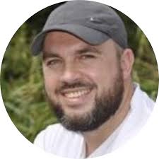 PROFESSIONAL TRUCK DRIVER OF THE MONTH