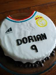 Pin By Eloise Nattier Bouzid On Anniversaire Enfant Kids Cake Cake Desserts