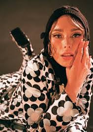 Dulcie Atkinson's Instagram, Twitter & Facebook