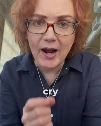 Jennifer LeClaire Ministries