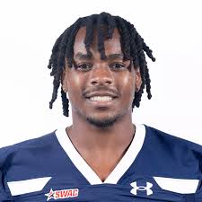 Ashton Taylor's Instagram, Twitter & Facebook