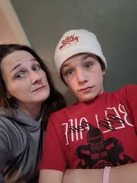 Going to ballyconnell for am Easter break staying at the log cabin with  family a young kids. What all activities is there that is nice to go to  during the day to