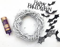 Beautiful young woman in witches costume. Diy Black And White Halloween Wreath 100 Directions
