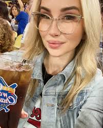 Emily Frith (@emm_stagramm) • Instagram photos and videos