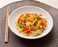 Legumes Sautes Et Sauce Au Ketchup Recette Wok De Legumes Recettes Wok Recette Legumes Sautes