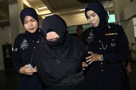 Alex ong, koordinator migrant care malaysia, yang memantau proses peradilan datin rozita mohamad ali mengonfirmasi kepada bbc indonesia. Datin Rozita Who Abused Her Maid Has Finally Been Sent To Jail To Serve 8 Year Sentence