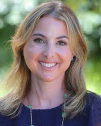 Ashley Weintraub's Instagram, Twitter & Facebook