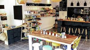 Restaurant Lula Lifestyle Shop Cantine Bio 75010 Paris Cantine Cuisines Deco Restaurant