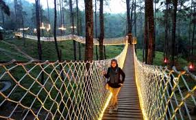 Cek rekomendasi tempat wisata di bandung dari klook ini untuk kamu kunjungi saat liburan ke bandung lagi nanti! 42 Tempat Wisata Di Bandung Terbaru 2020 Semua Jenis Wisata