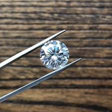 Check spelling or type a new query. How Much Does A 1 Carat Diamond Cost