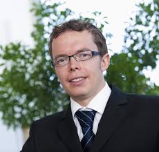 Rente nach 20 Jahren? Warum alte PV-Anlagen noch lange nicht aussortiert  werden müssen