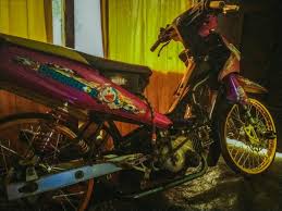Kamu bisa melakukan modifikasi vega zr 2010 dan model lain dengan grafis yang sudah kamu siapkan atau sudah didesain artist airbrush. Vega Zr Modif Simpel Home Facebook