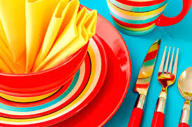 Entertaining expert darcy miller loves to incorporate seasonal produce like cherries, watermelon, or slices of citrus, into her summer table settings. 44 Terrific Table Setting Ideas For Dinner Parties Holidays 2021 Home Stratosphere