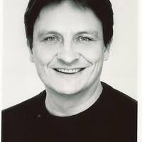 PDF) 1 WEISS 2017 Vergleichende Demokratietheorie-eigenständig.pdf