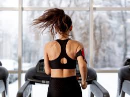 Senaman kardio (cardiovascular exercise) atau latihan kardiovaskular turut dikenali dengan nama senaman aerobik. 7 Manfaat Olahraga Kardio Di Pagi Hari Bisa Memperbaiki Suasana Hati Real Jeda Id