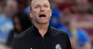 COLUMN: Will Big 12 bring WVU's Darian DeVries his first career technical? 