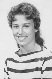 Annie Munn's Instagram, Twitter & Facebook