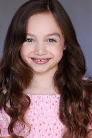 Kelly Quigley's Instagram, Twitter & Facebook