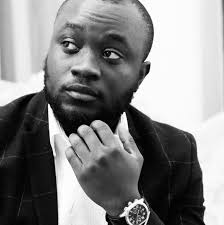 Die Die Cool J dem all wan tok to Kao😩😂. Salone don poil boo😹. Posin wae  nor get half talent sef💔. If u believe u balls, kam make show na Salone mek