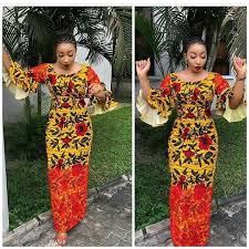 Image model pagne africain ensemble pagne. Robe Avec Dentelle En Pagne 81fb94