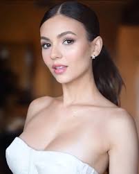 Victoria Justice 😍
