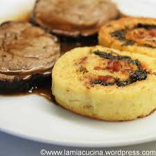 Pichlmaiers Polentaroulade Anstelle Von Spargeln Polenta Rezepte Rouladen Rezept