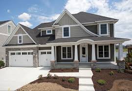 Black And White House Exterior Paint 56 Stylish Home Black And White House Exterior Design 34 Oneonroom Gray House Exterior White Exterior Houses Exterior Paint Colors For House